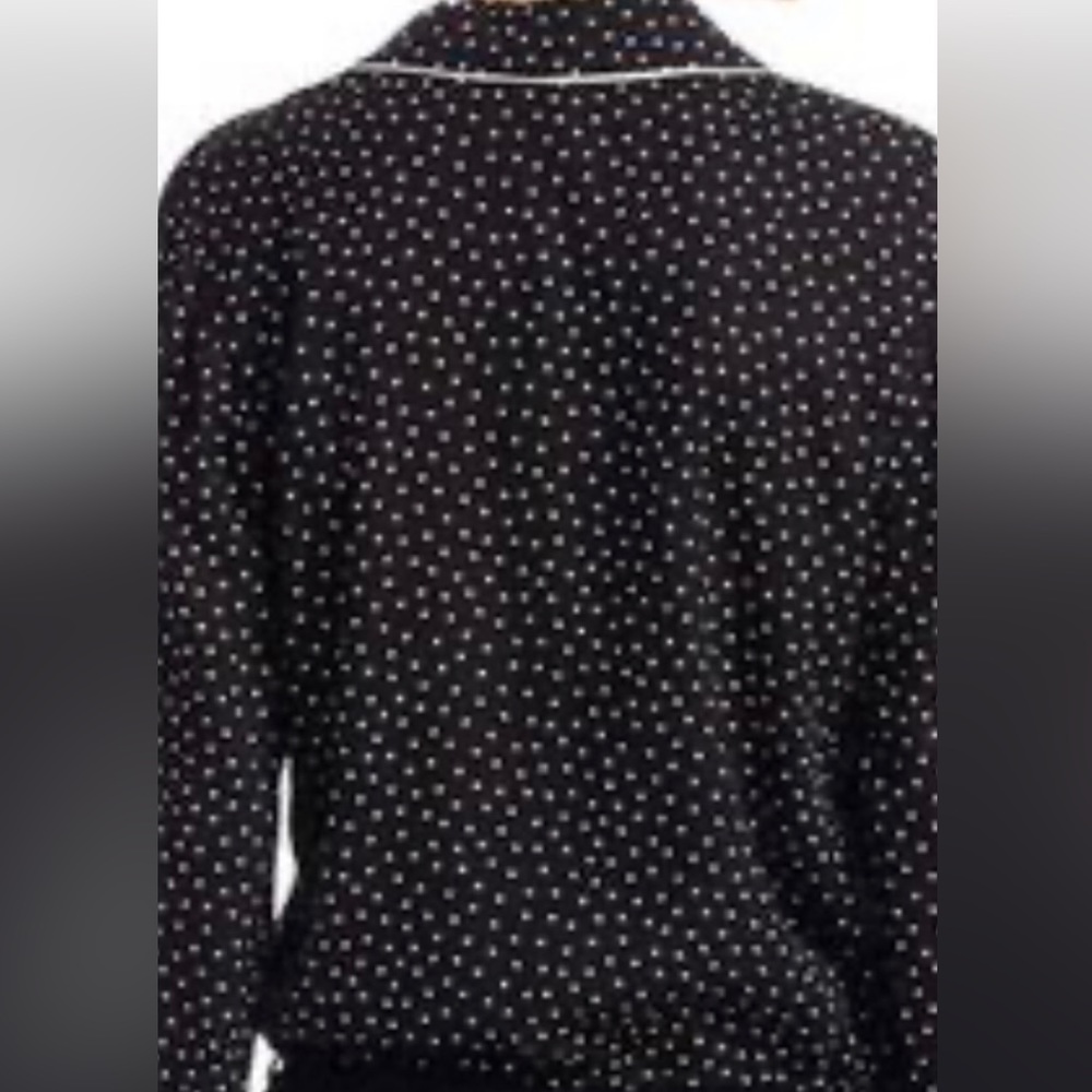 Scripted Polka dot top.Size L - Picture 2 of 9